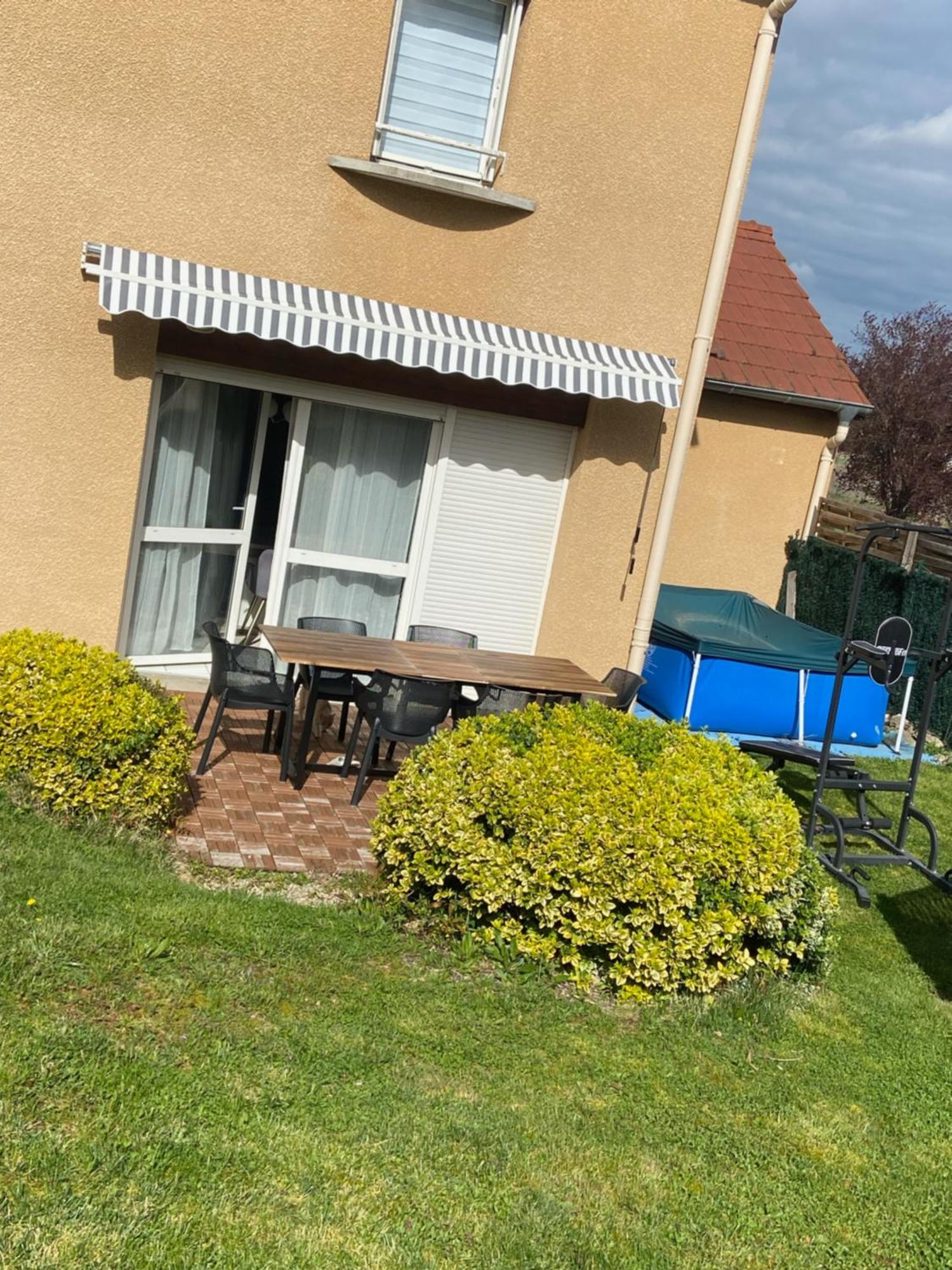 Chambre Avec Balcon Proche Vichy Saint-Rémy-en-Rollat Exterior photo